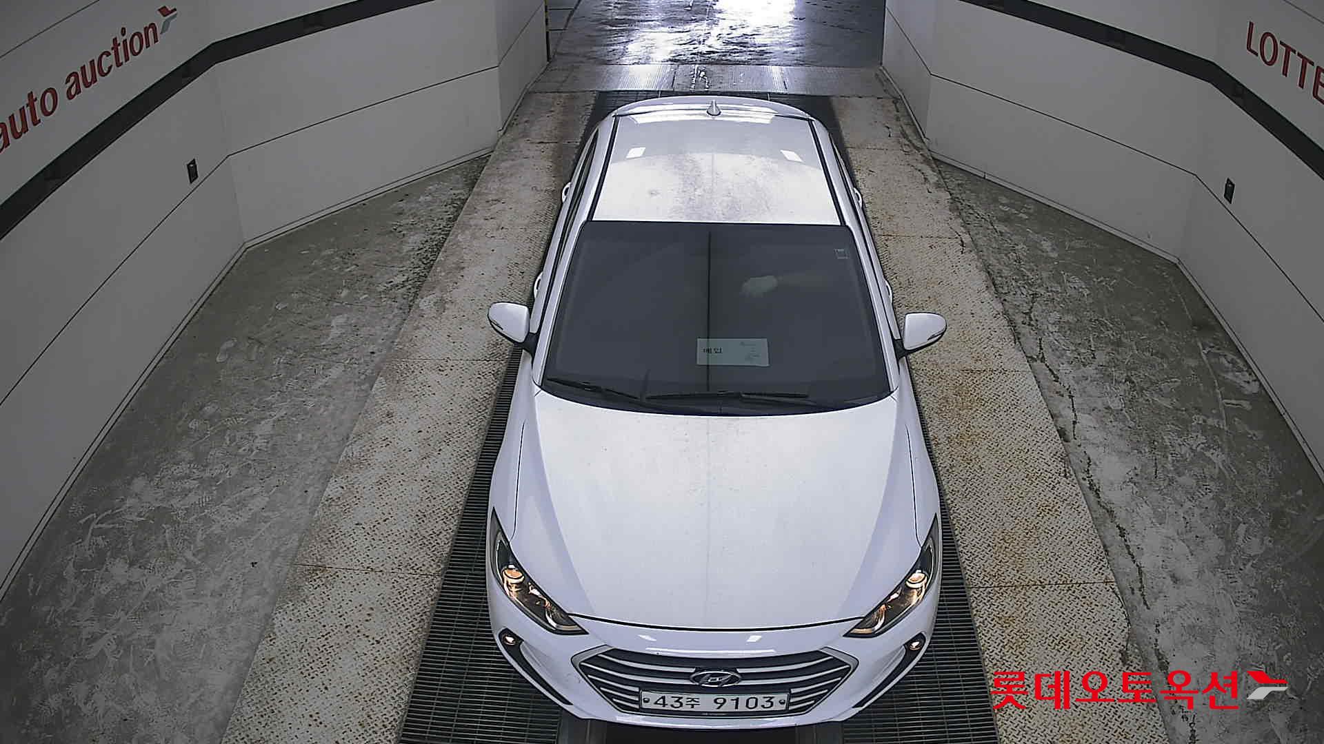 2018 - hyundai avante