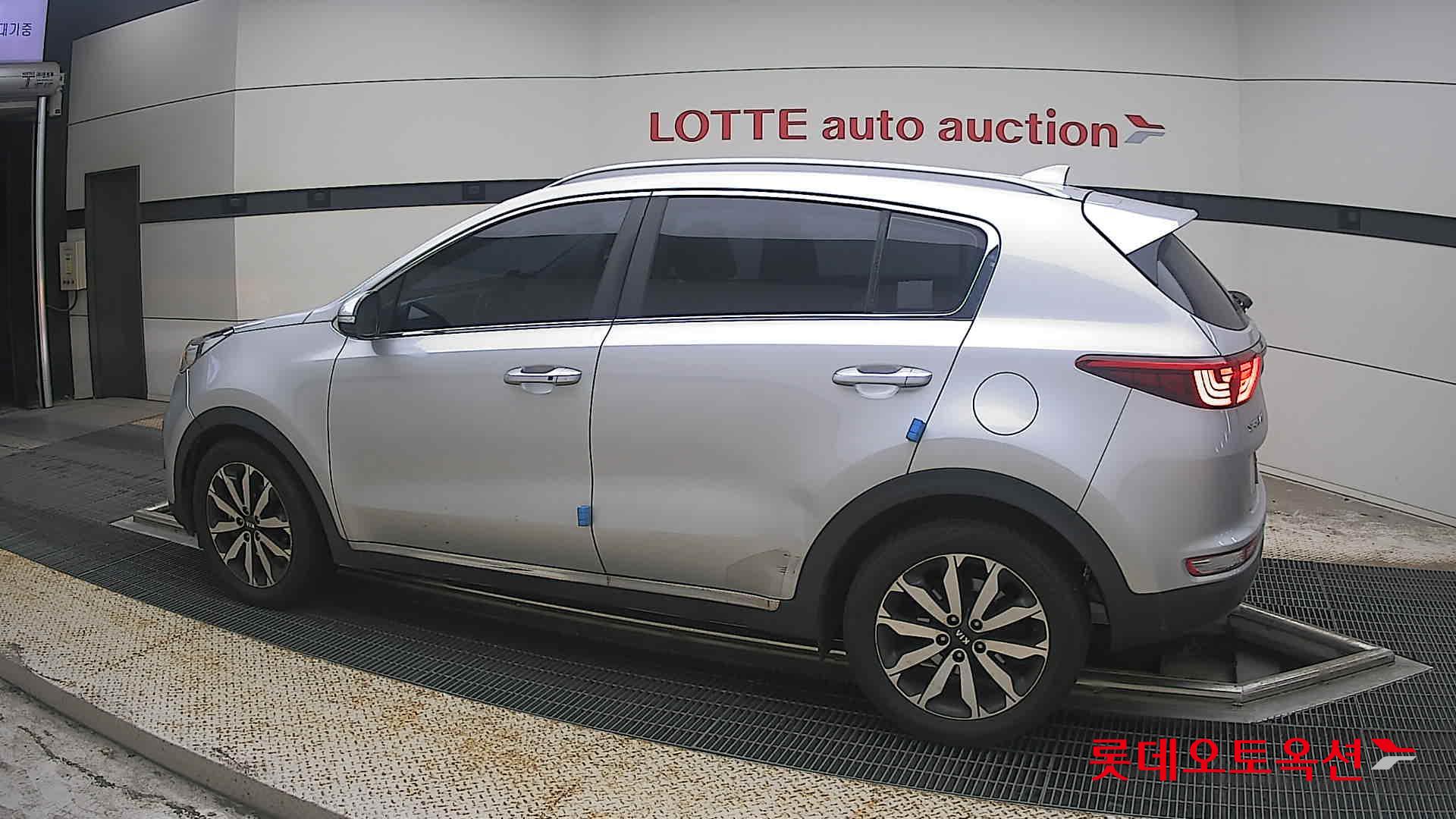 2016 - kia sportage