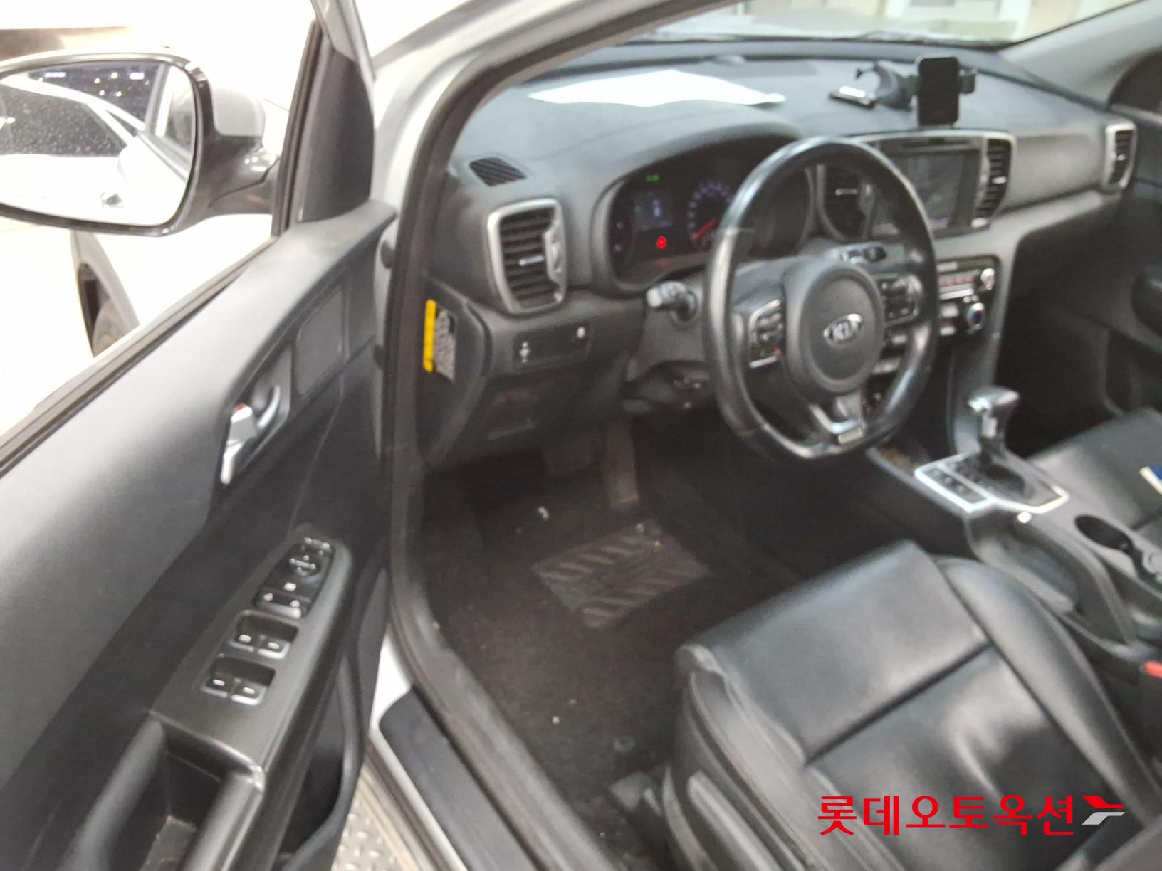 2016 - kia sportage