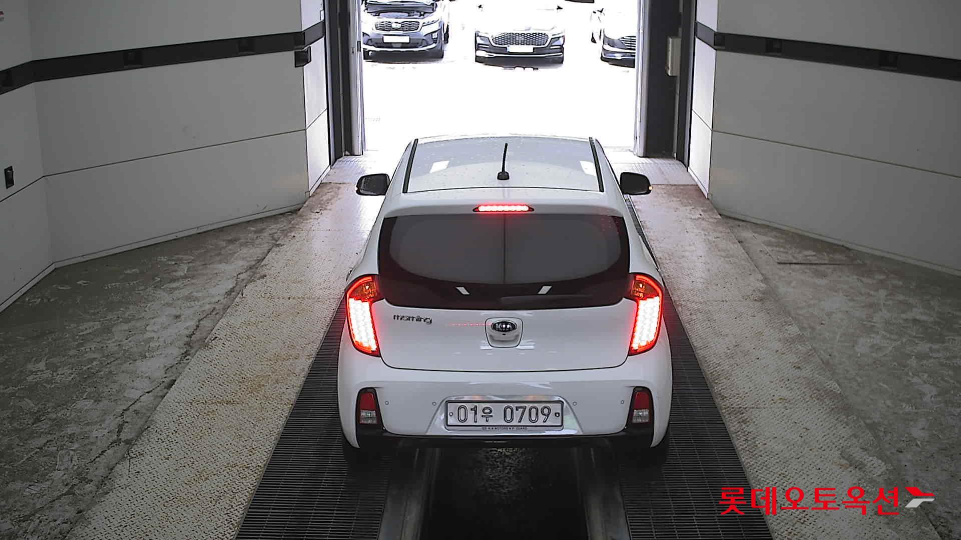 2016 - kia morning