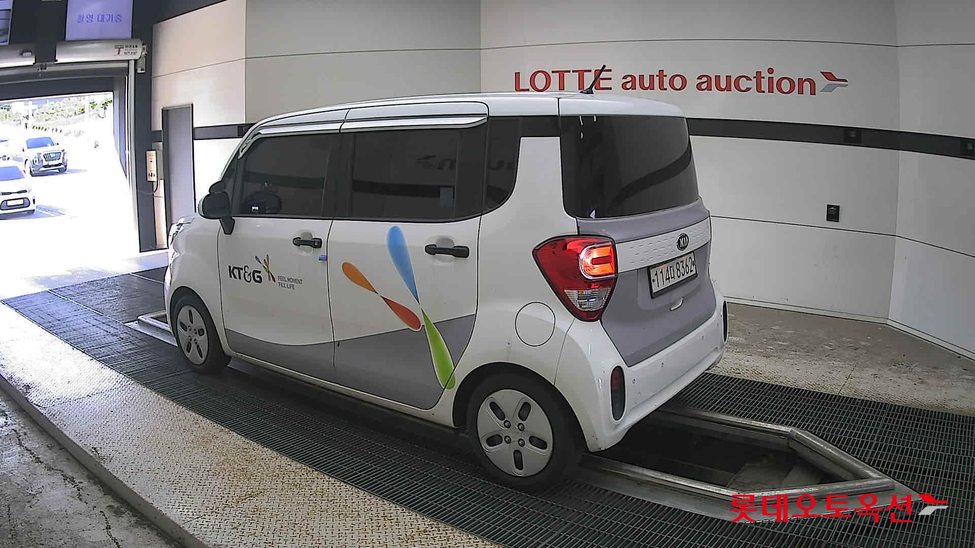 2020 - kia ray