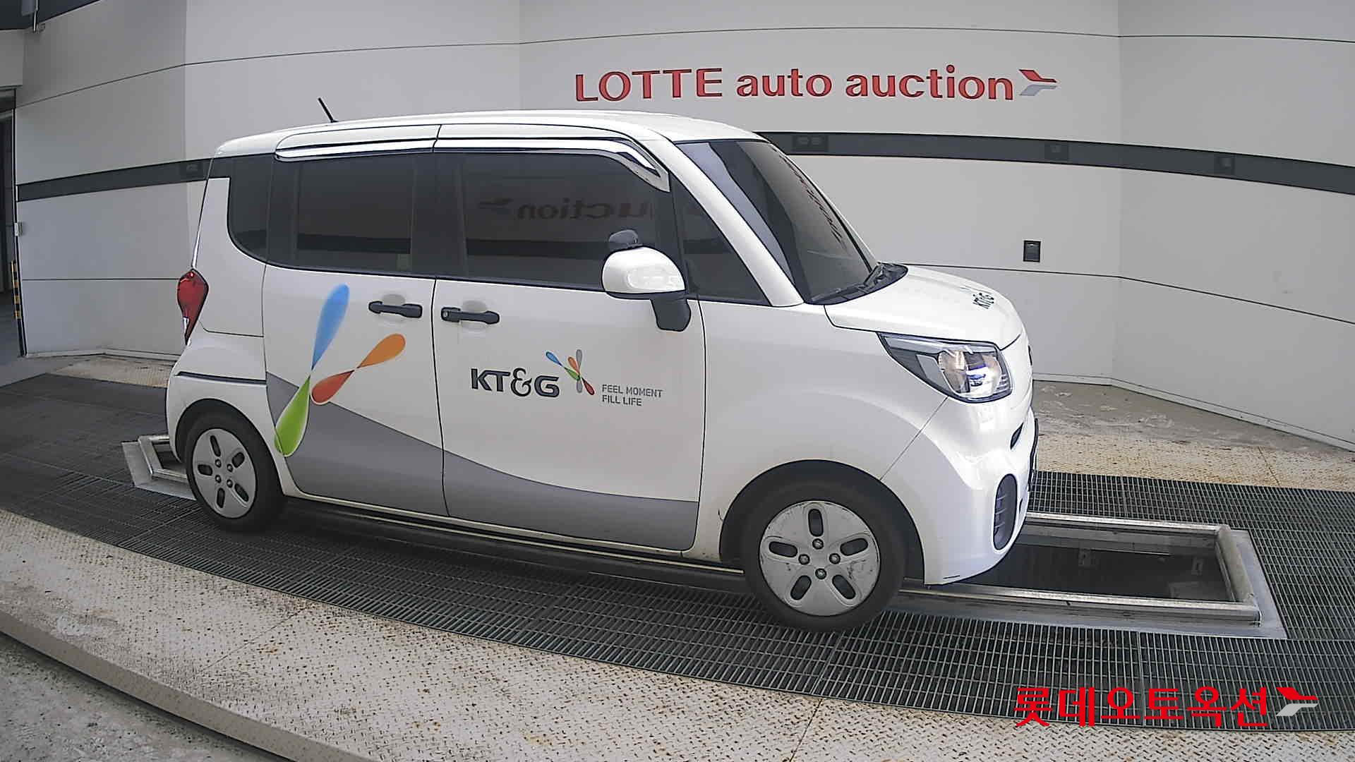 2020 - kia ray