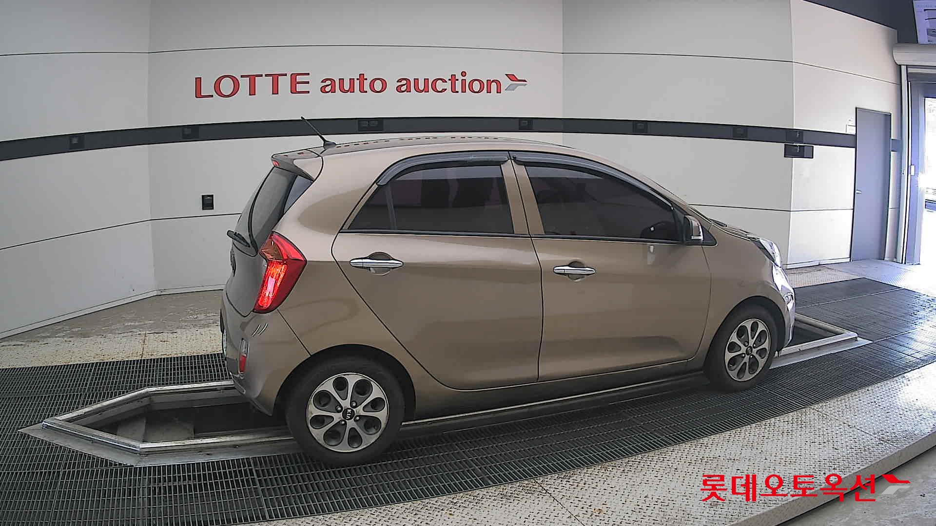 2012 - kia morning
