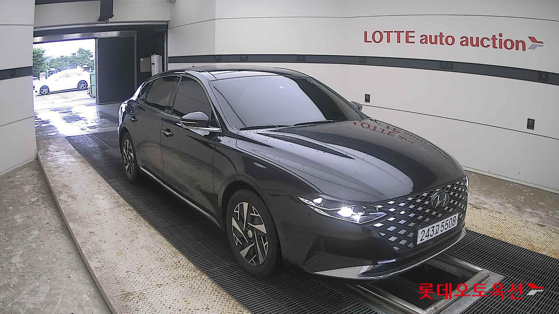 2022 - hyundai grandeur