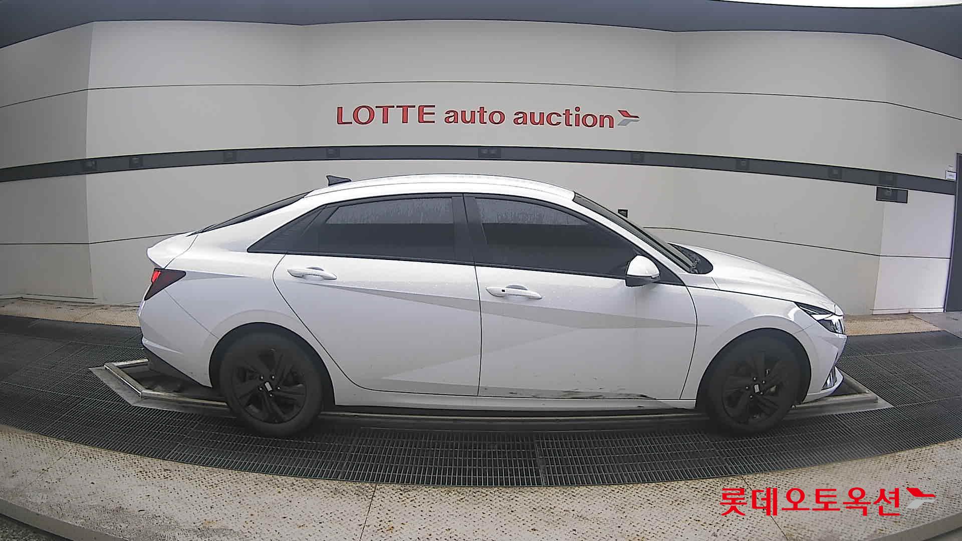 2021 - hyundai avante