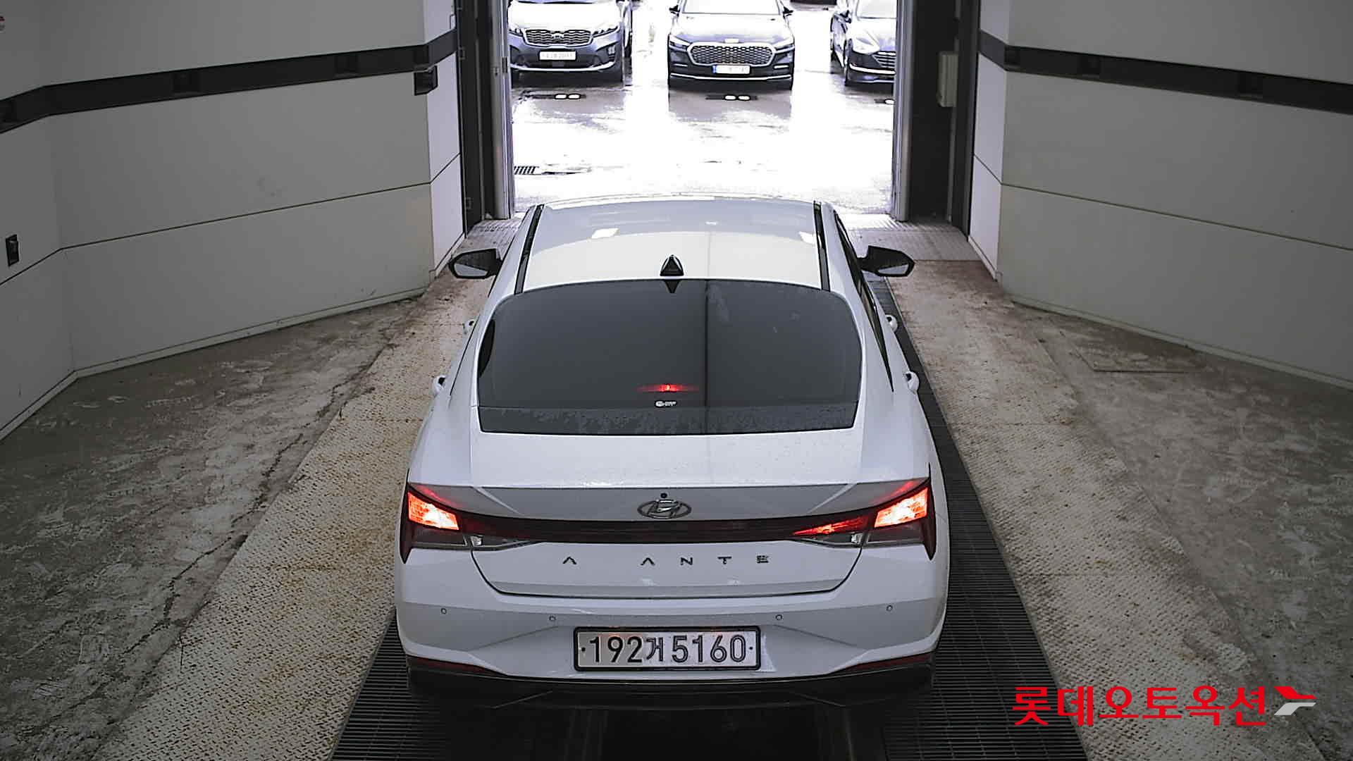 2021 - hyundai avante