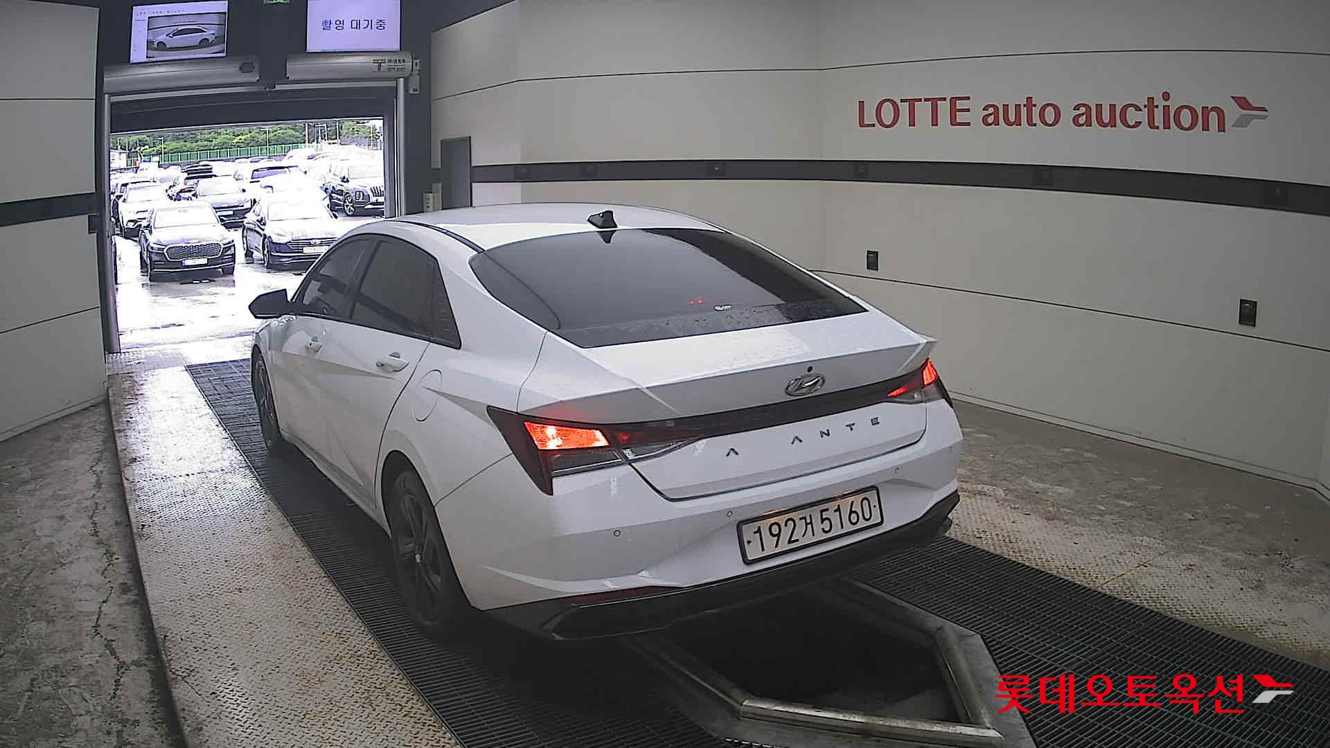 2021 - hyundai avante