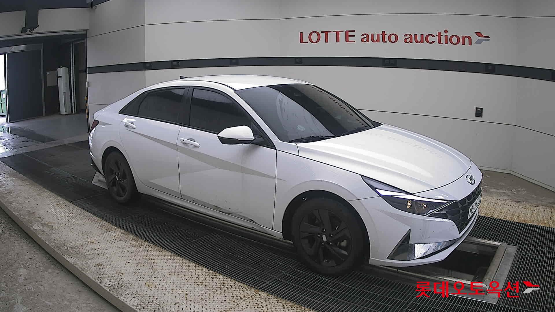 2021 - hyundai avante