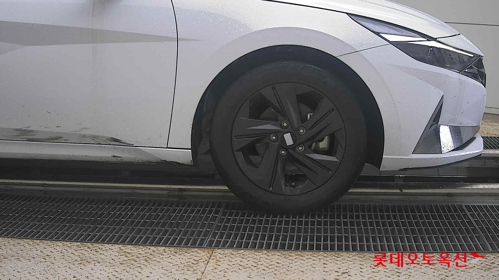 2021 - hyundai avante