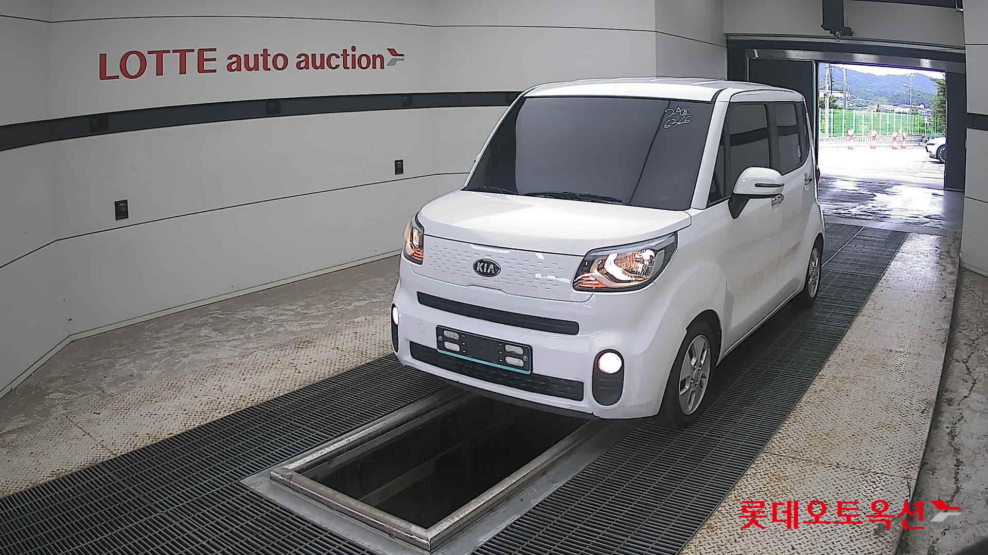 2019 - kia ray