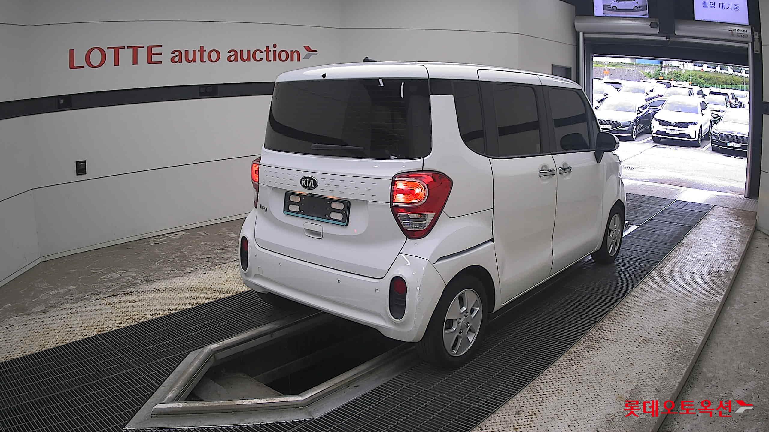 2019 - kia ray