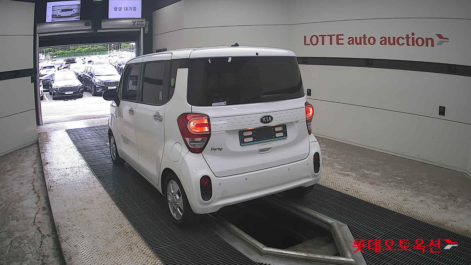 2019 - kia ray