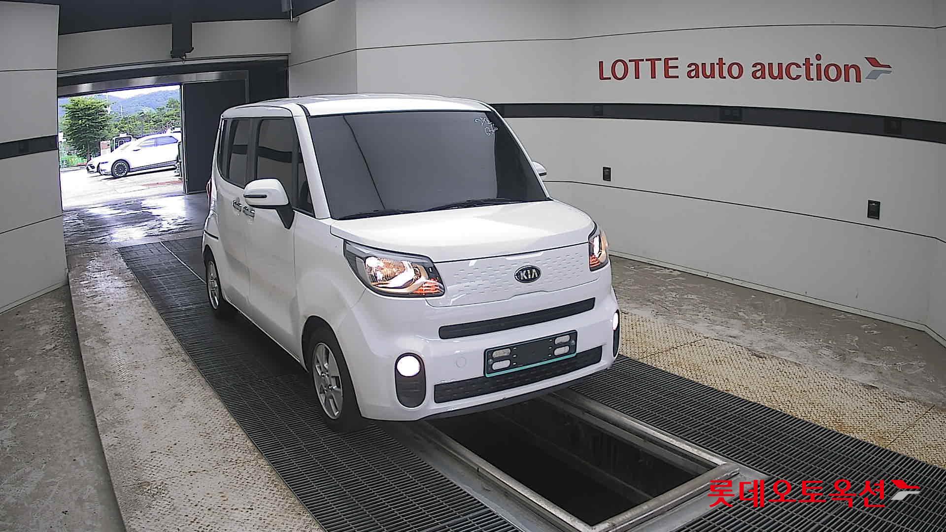 2019 - kia ray