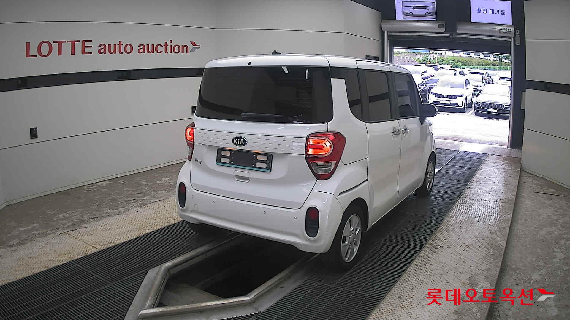 2019 - kia ray