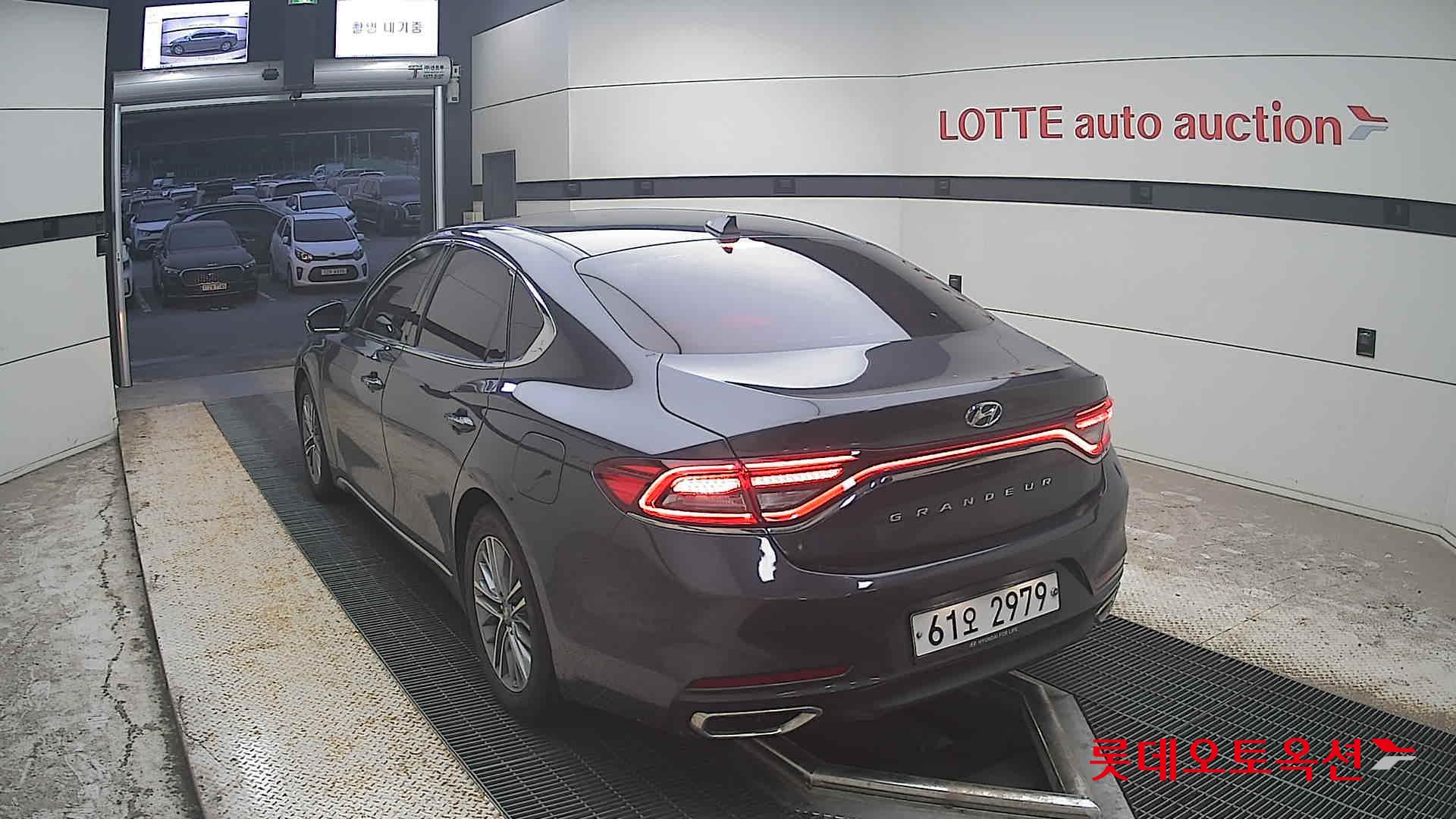 2019 - hyundai grandeur