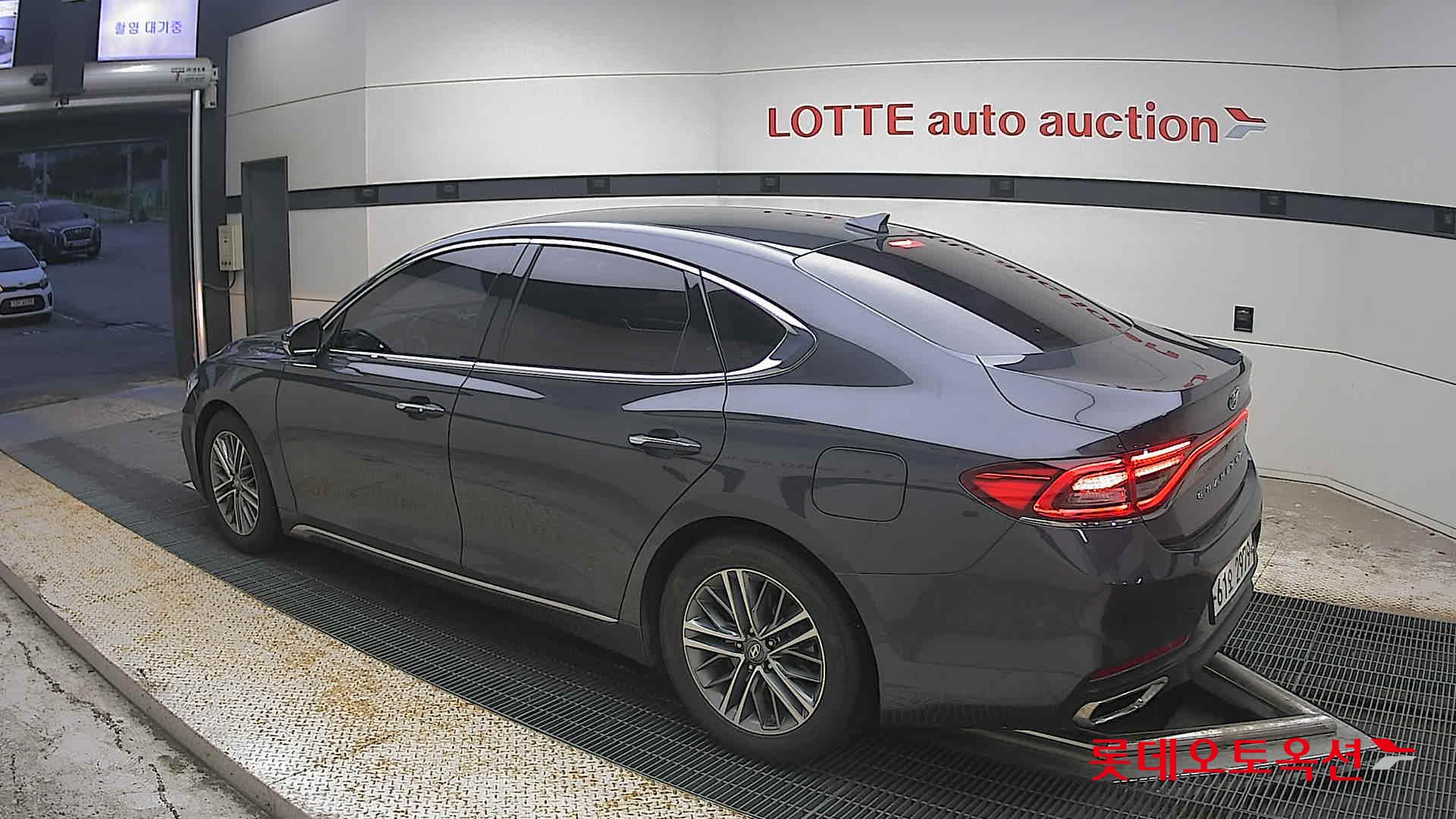 2019 - hyundai grandeur