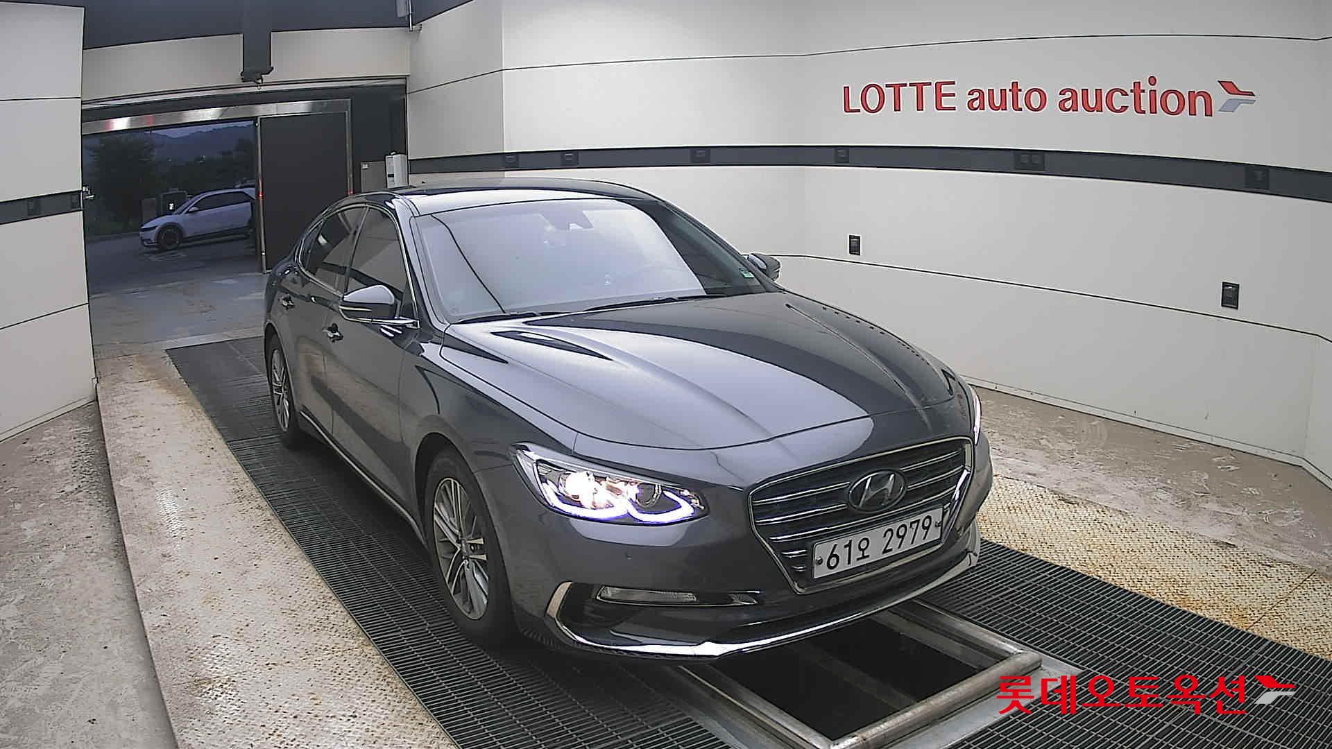 2019 - hyundai grandeur