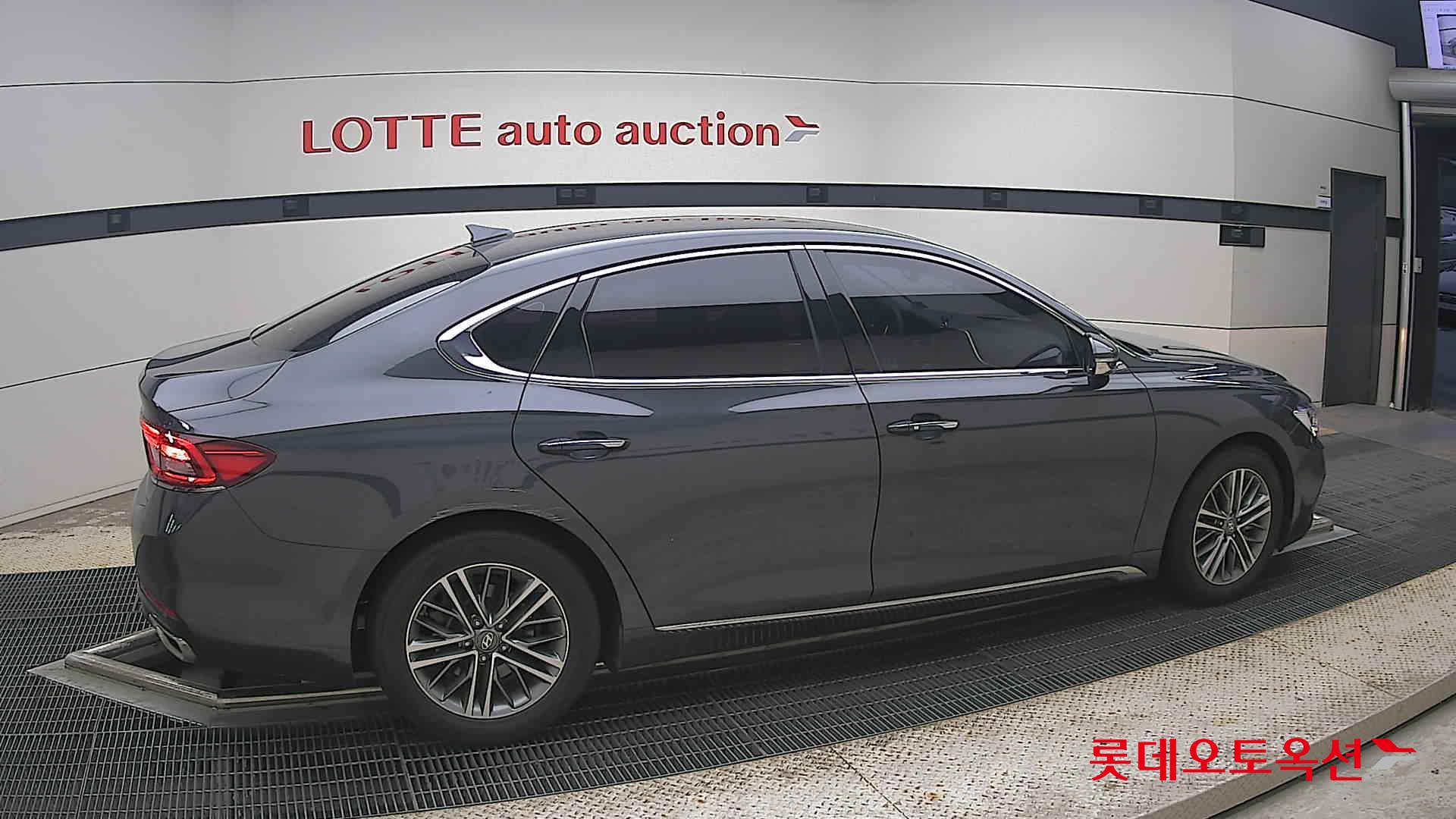 2019 - hyundai grandeur