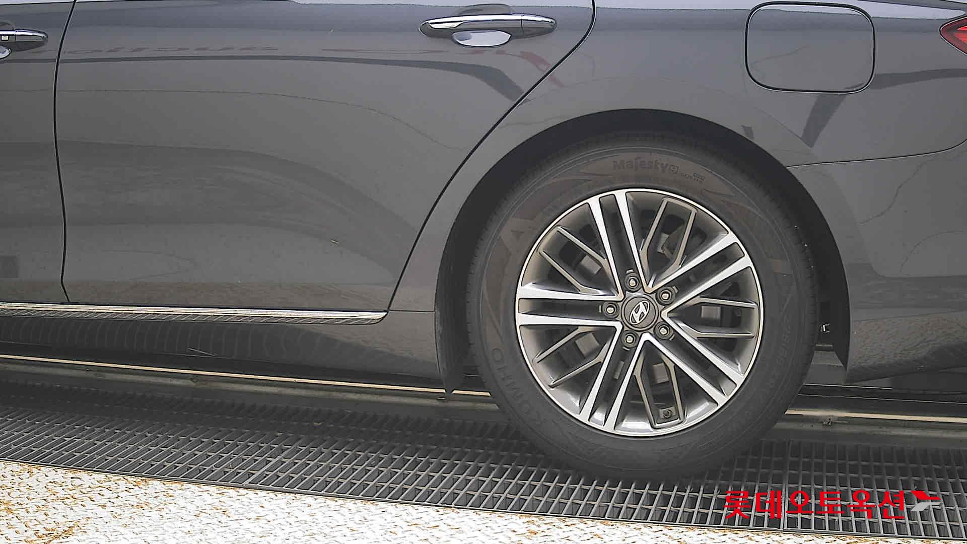 2019 - hyundai grandeur