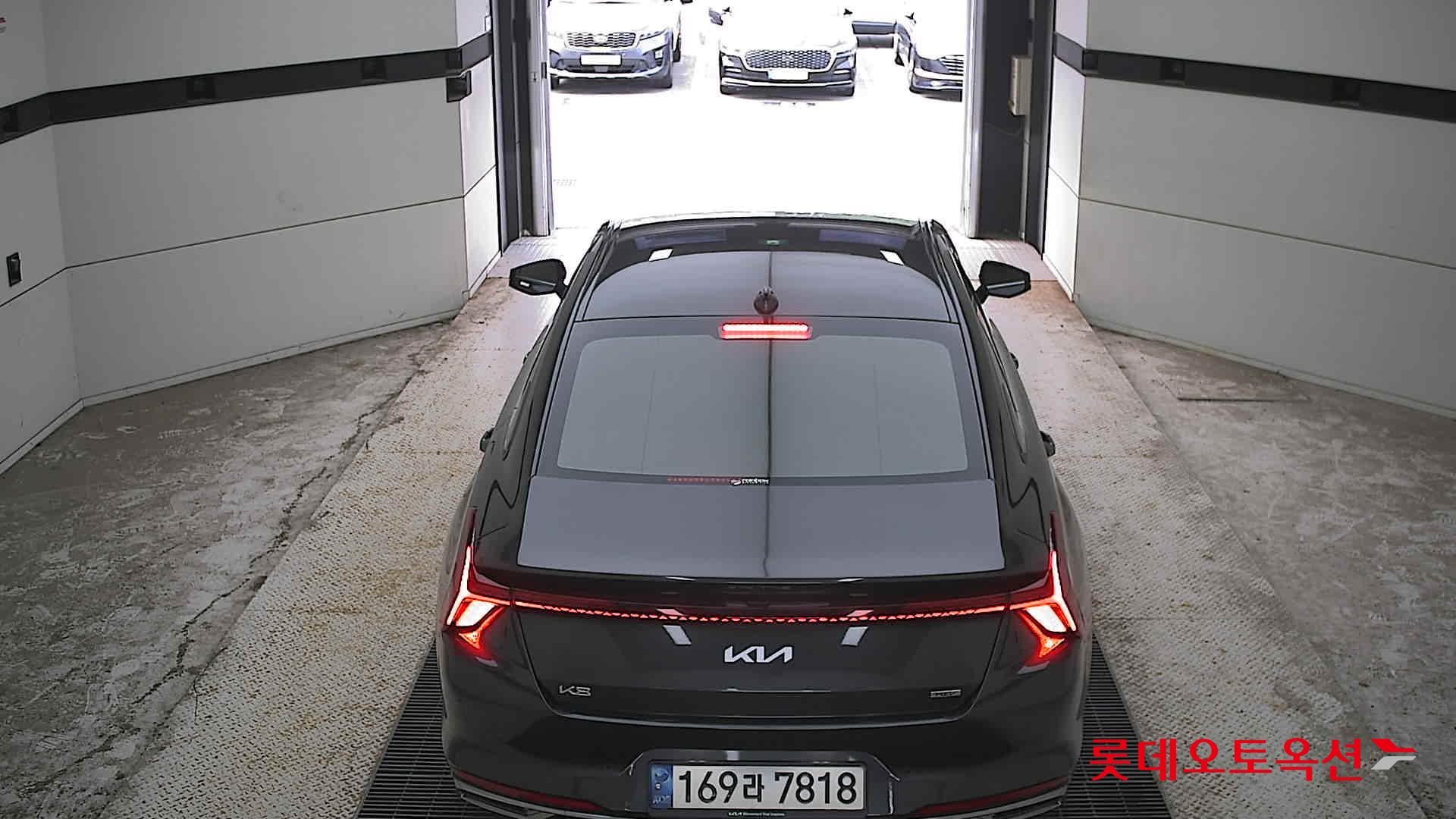 2022 - kia k8