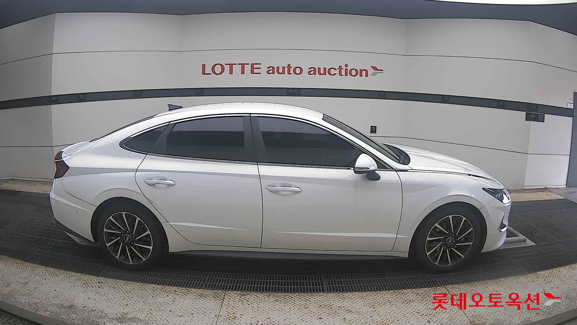 2020 - hyundai sonata