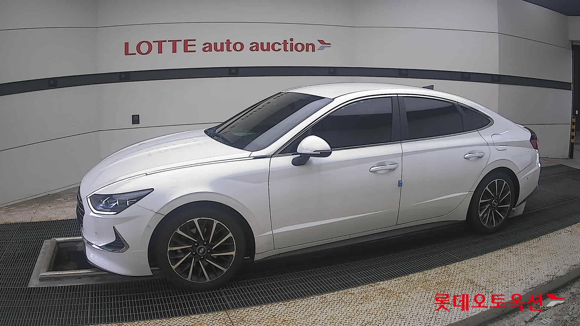 2020 - hyundai sonata