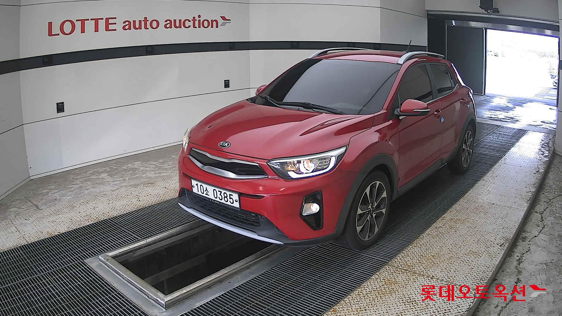 2018 - kia stoic