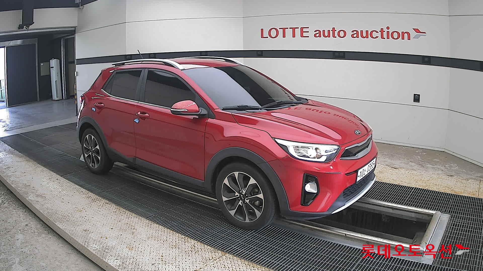 2018 - kia stoic