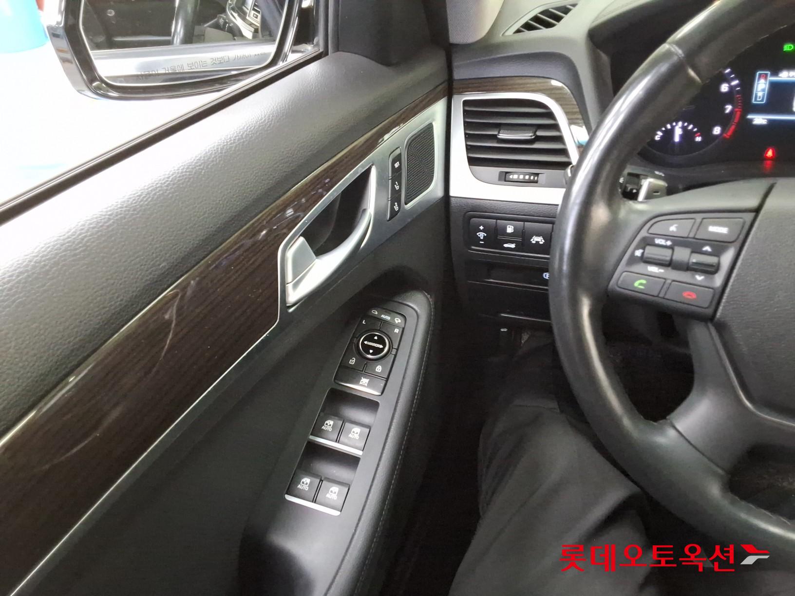 2019 - genesis g80