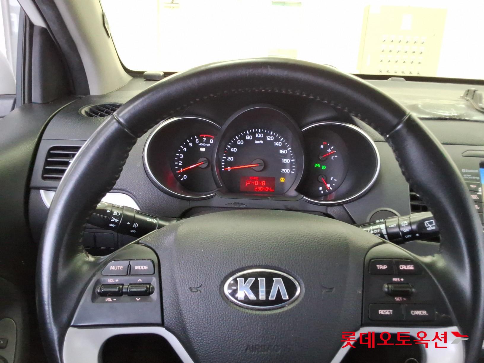 2016 - kia morning