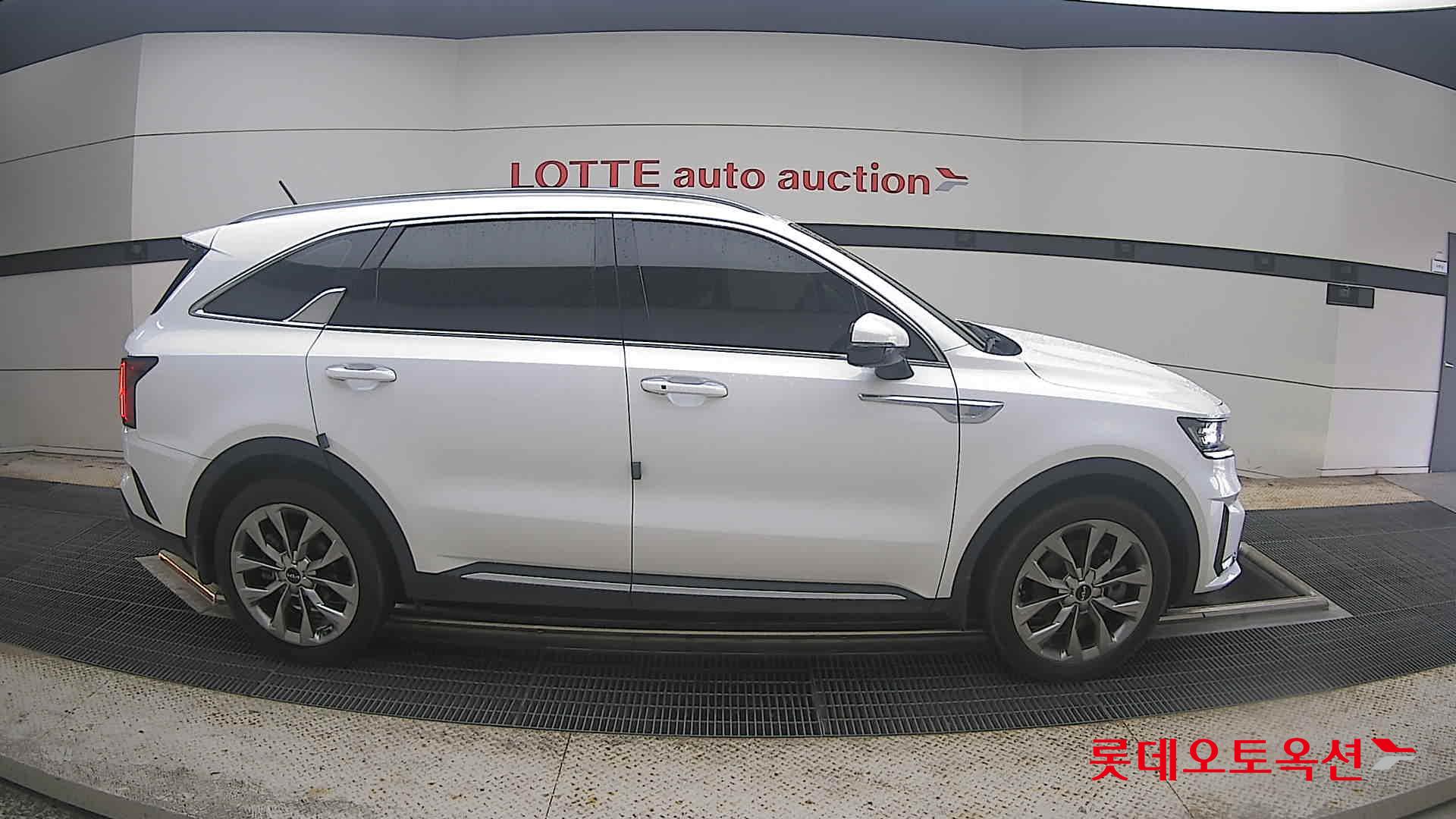 2023 - kia sorento