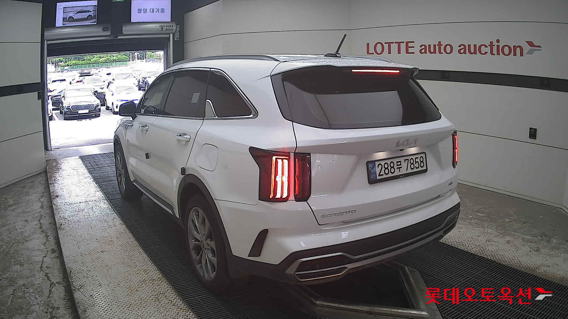 2023 - kia sorento