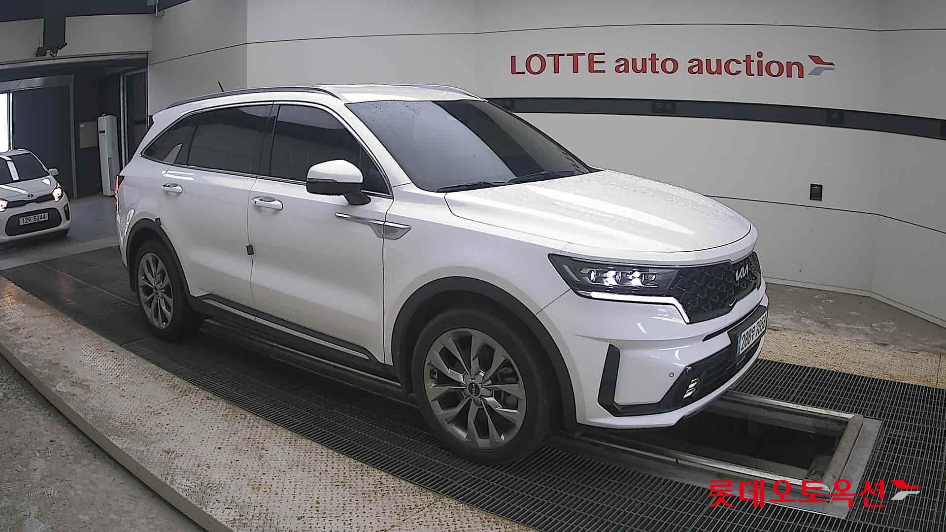 2023 - kia sorento