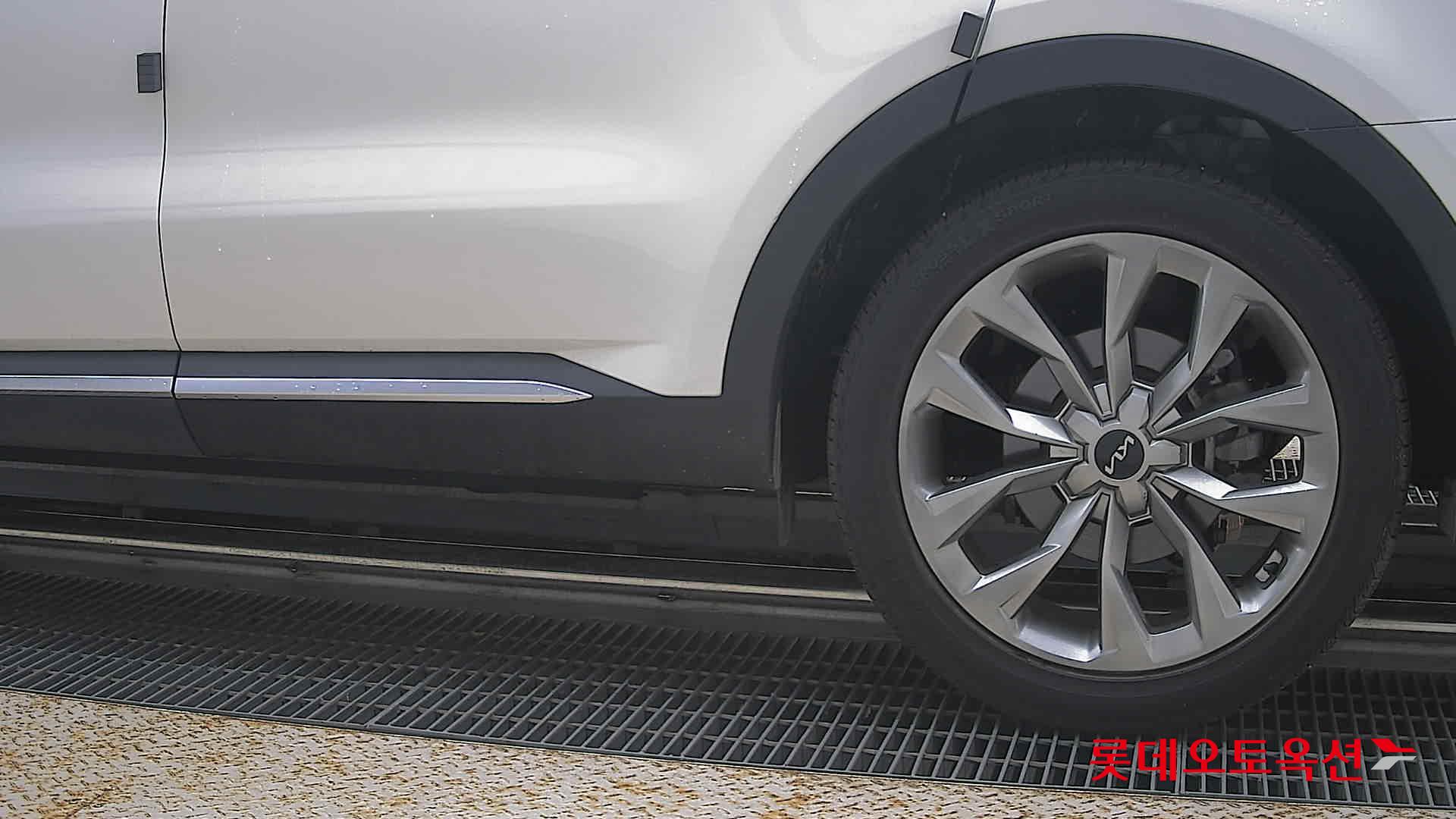 2023 - kia sorento