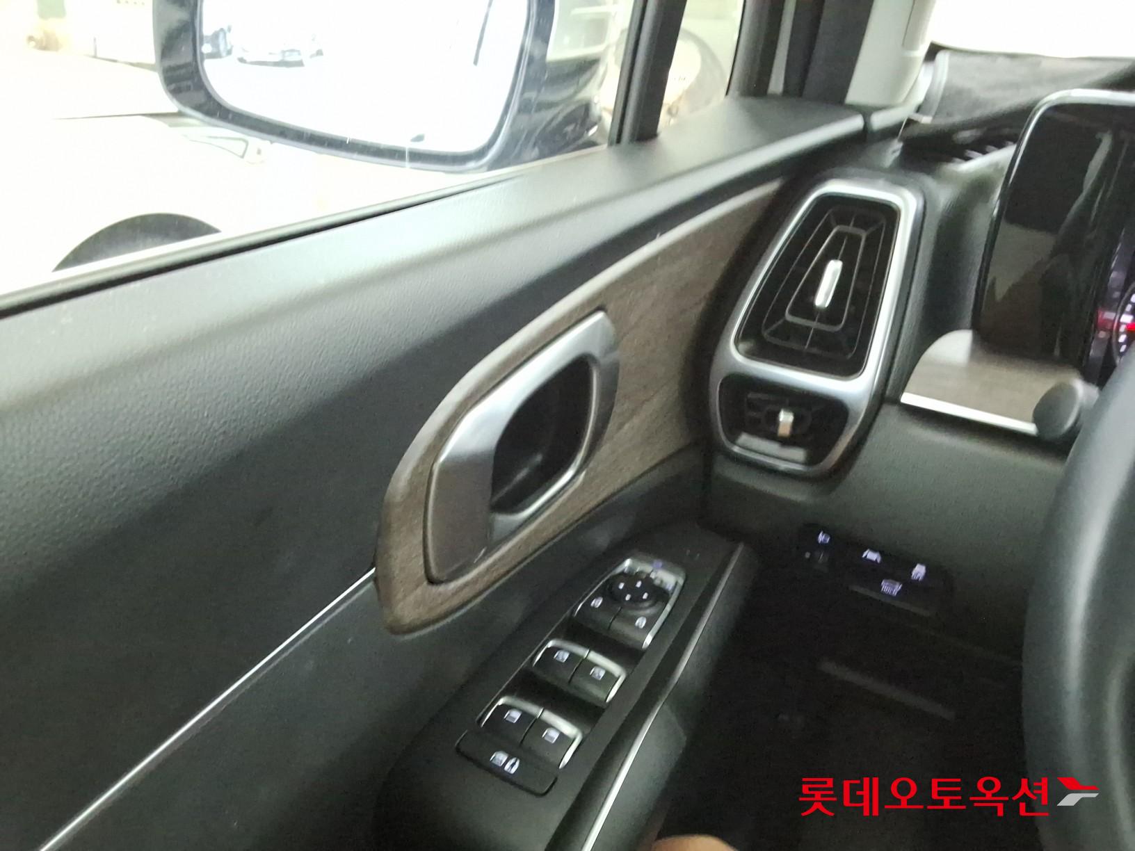 2023 - kia sorento