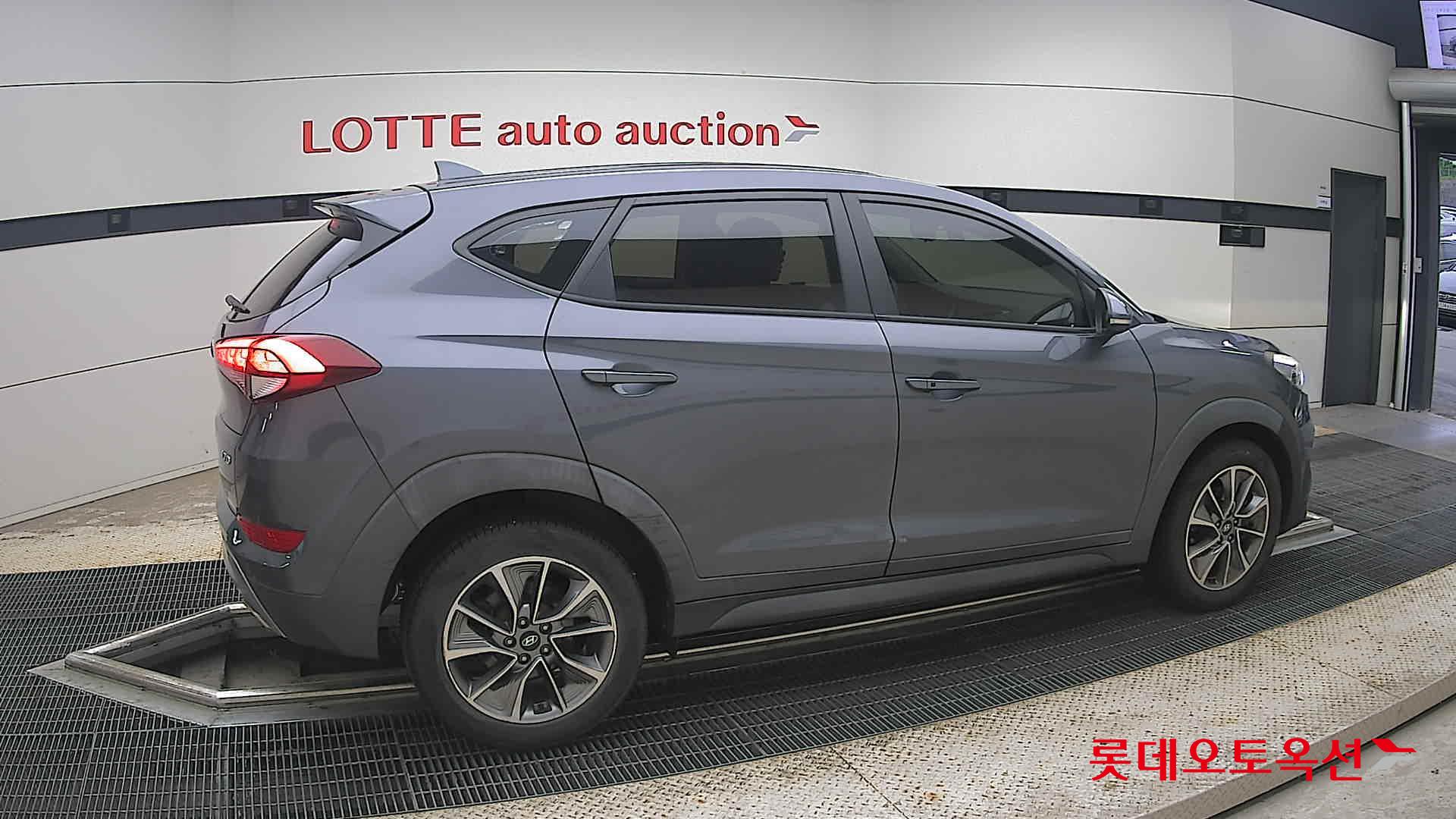 2018 - hyundai tucson
