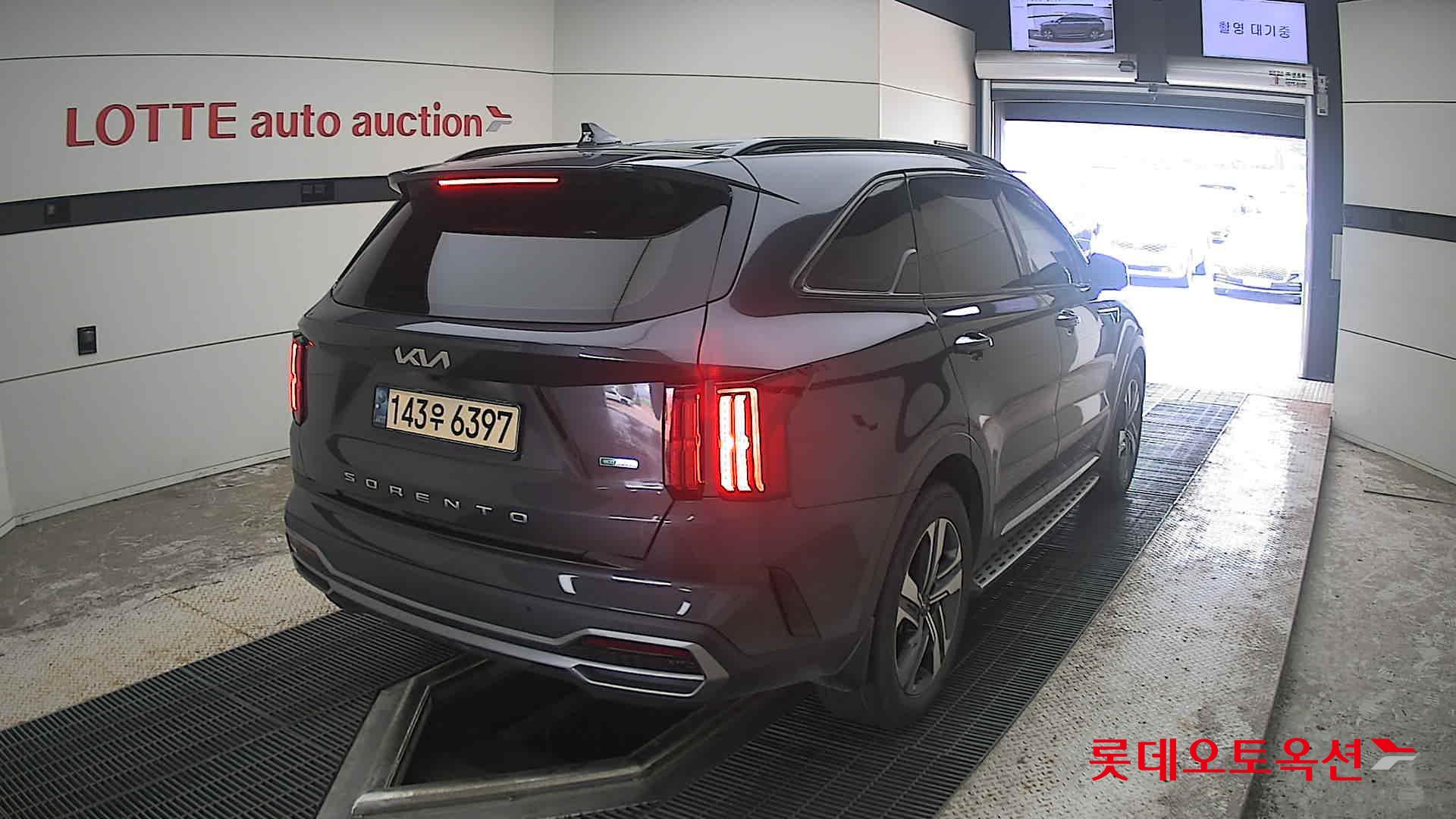 2022 - kia sorento