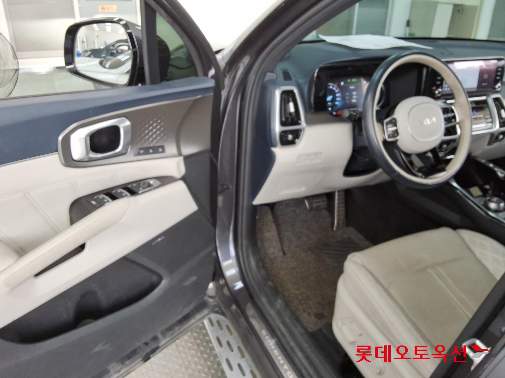 2022 - kia sorento