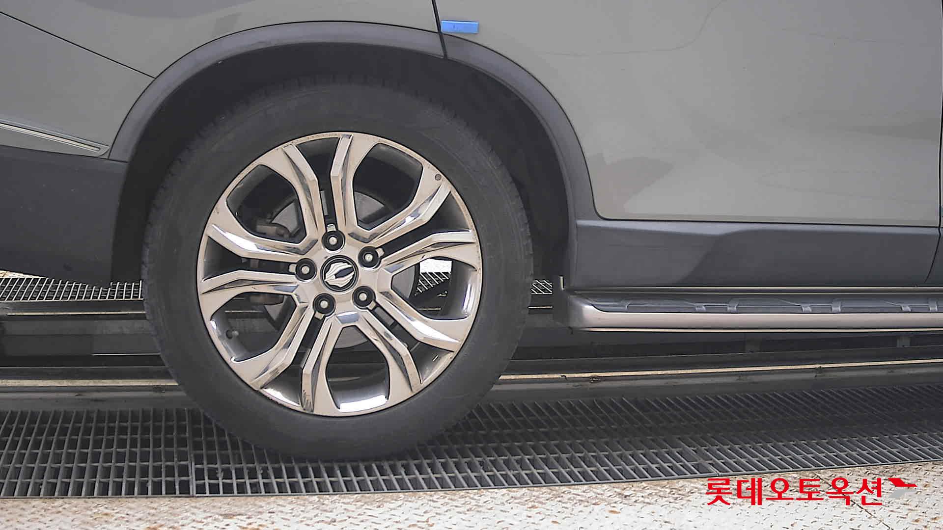 2019 - ssangyong rexton