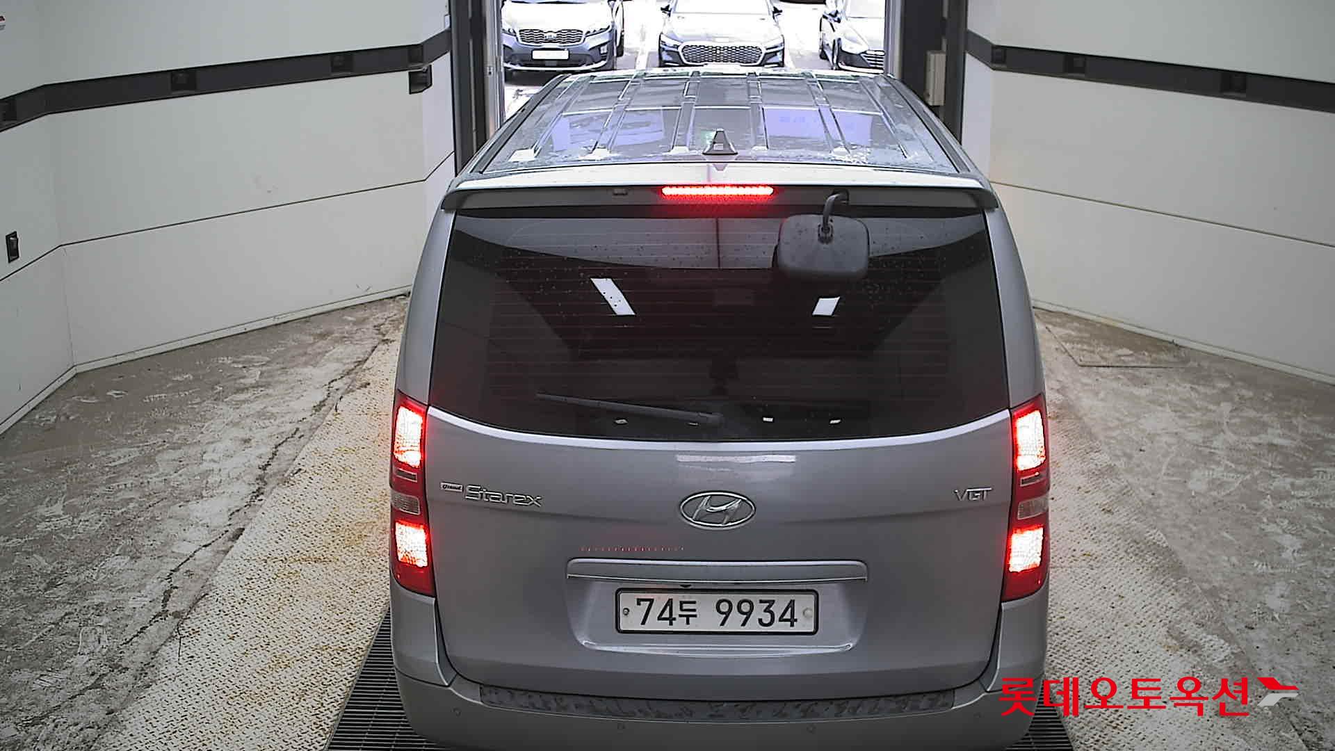 2018 - hyundai grand starex