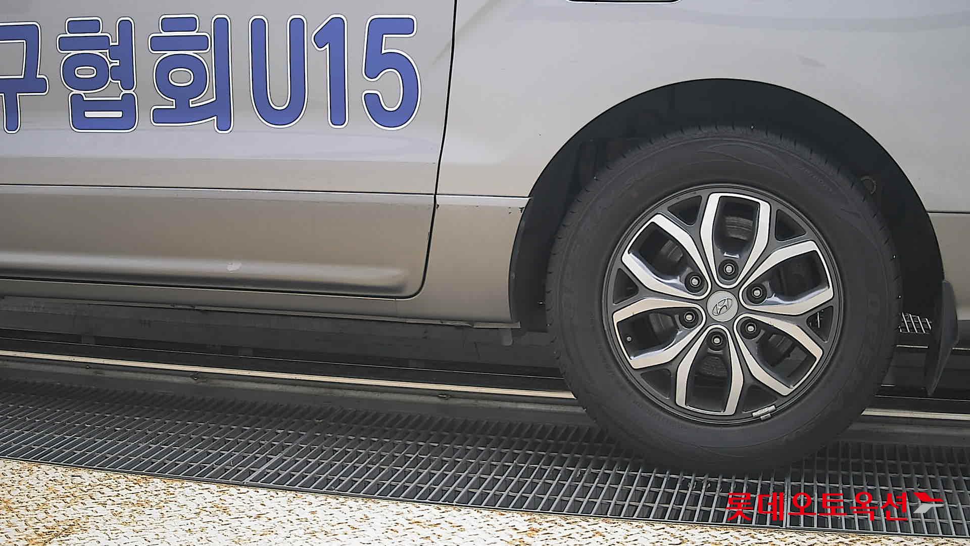 2018 - hyundai grand starex