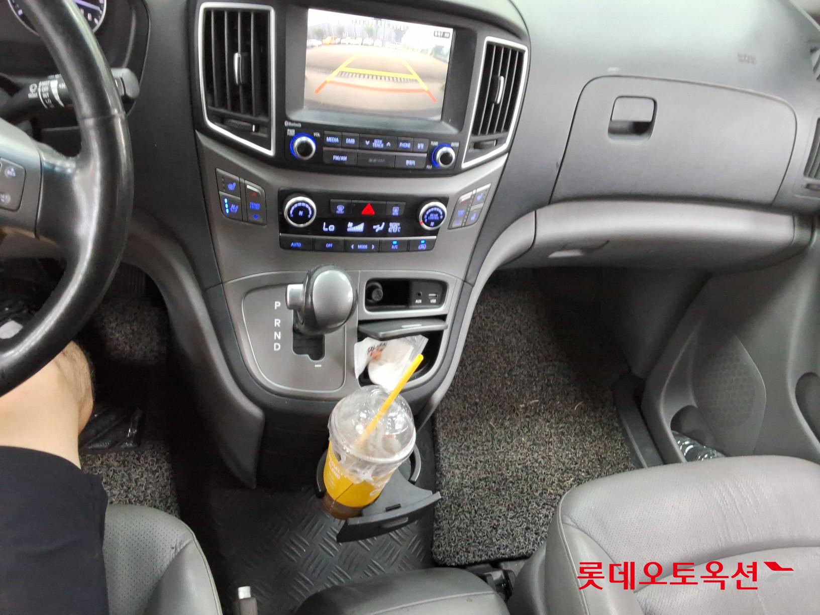 2018 - hyundai grand starex