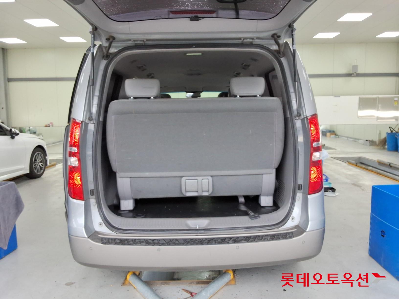 2018 - hyundai grand starex