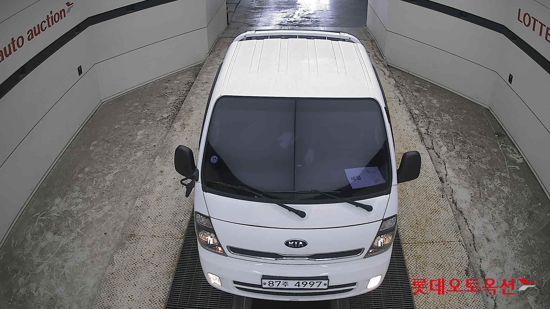 2013 - kia bongo