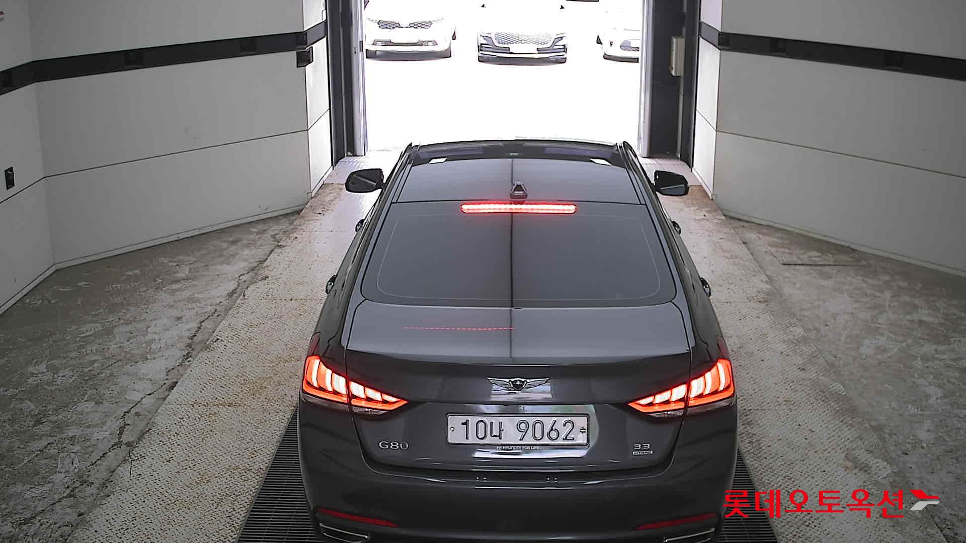 2018 - genesis g80