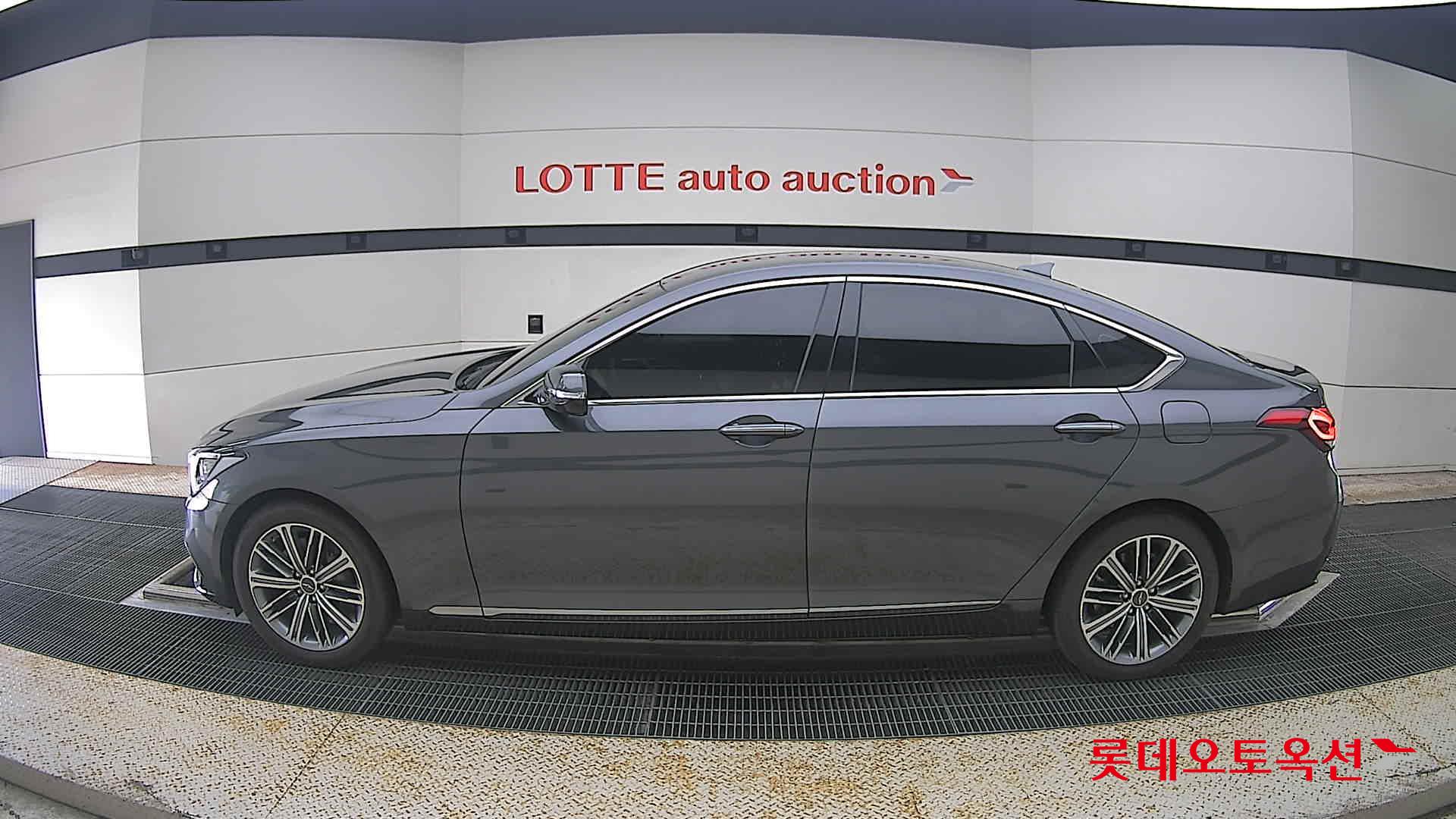 2018 - genesis g80