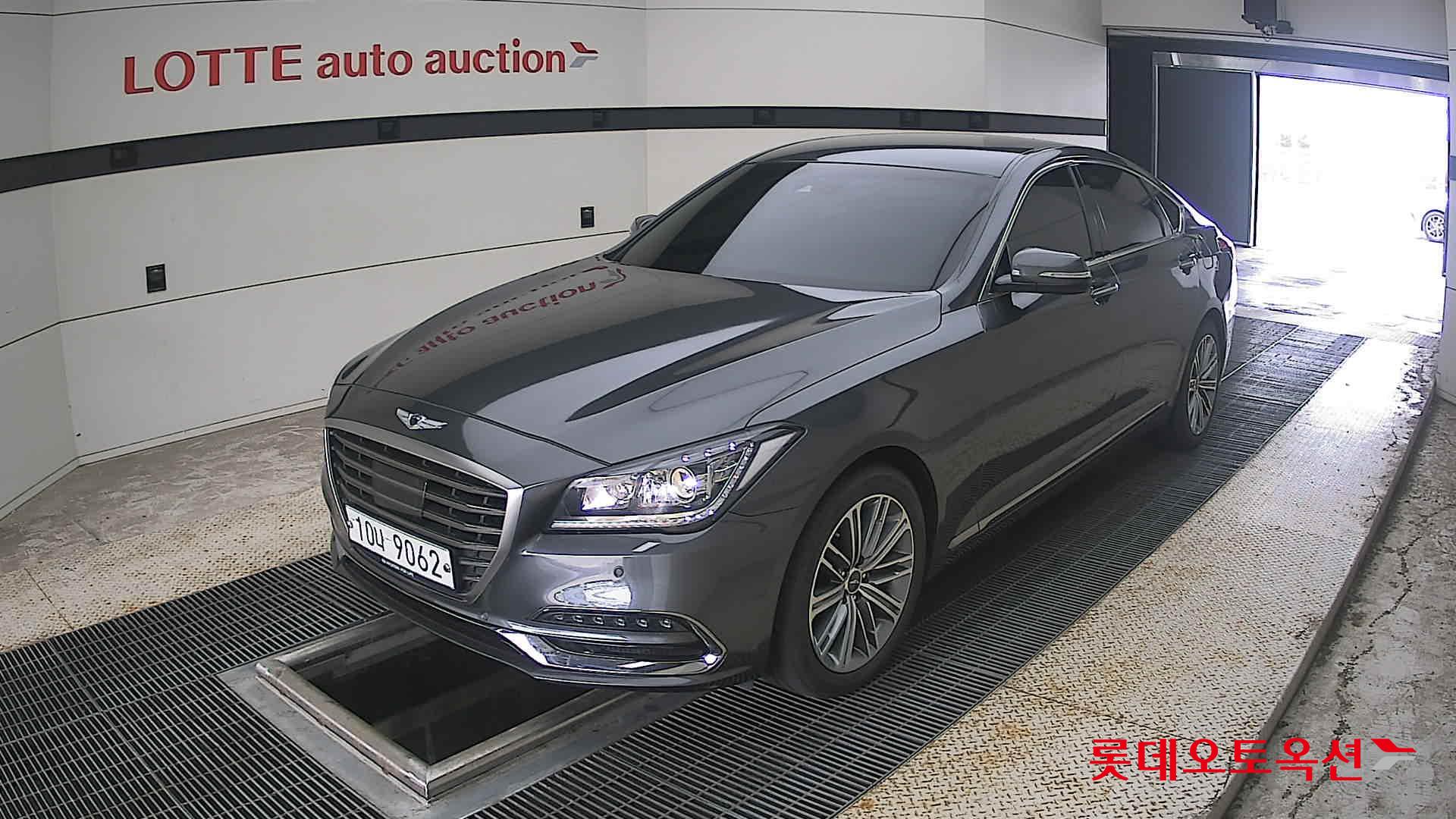 2018 - genesis g80
