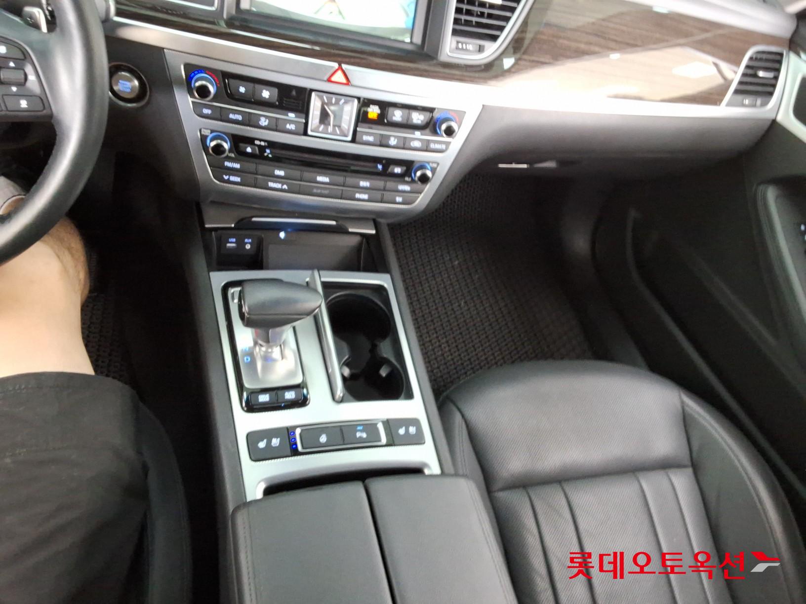2018 - genesis g80