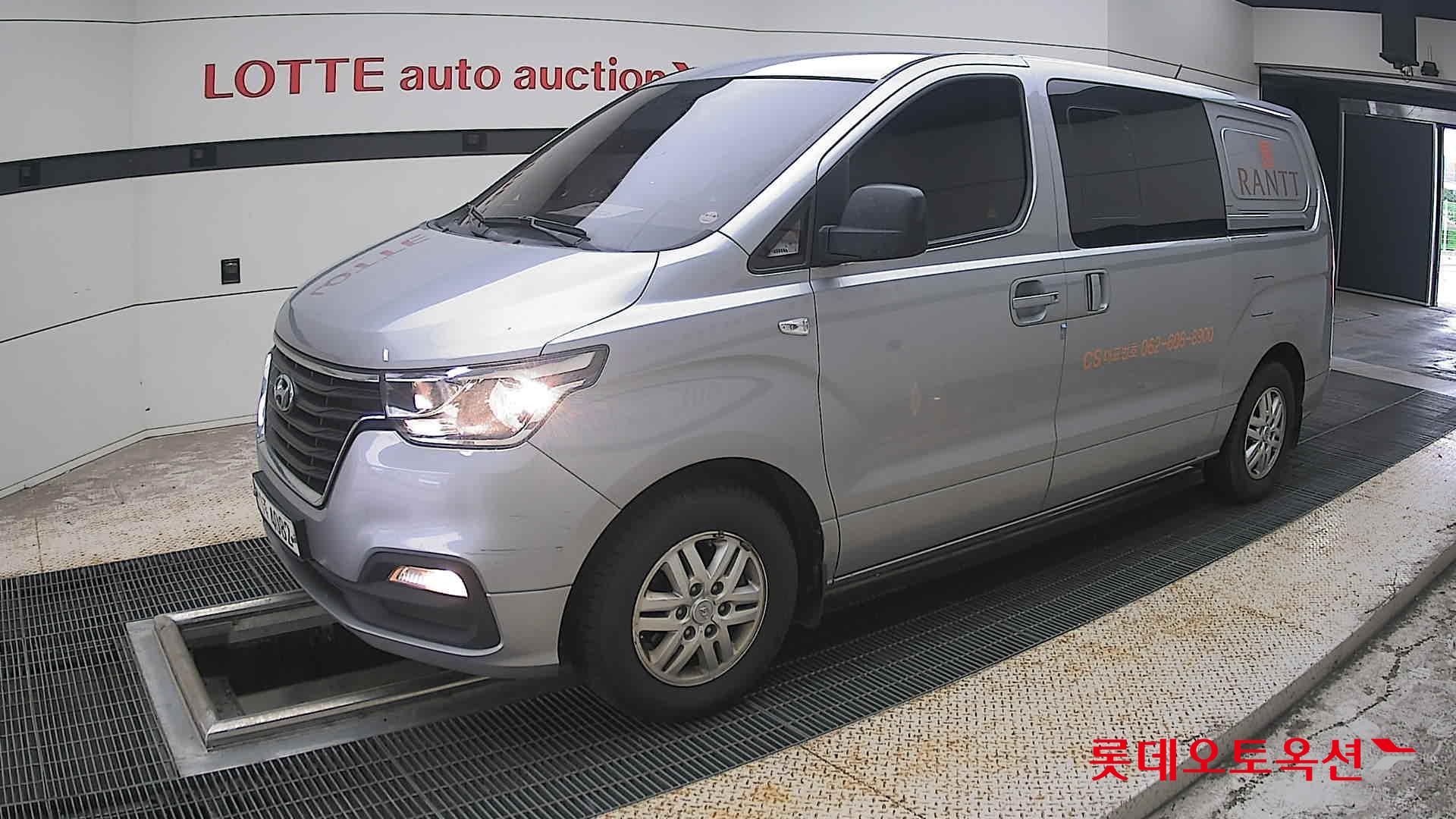 2019 - hyundai grand starex