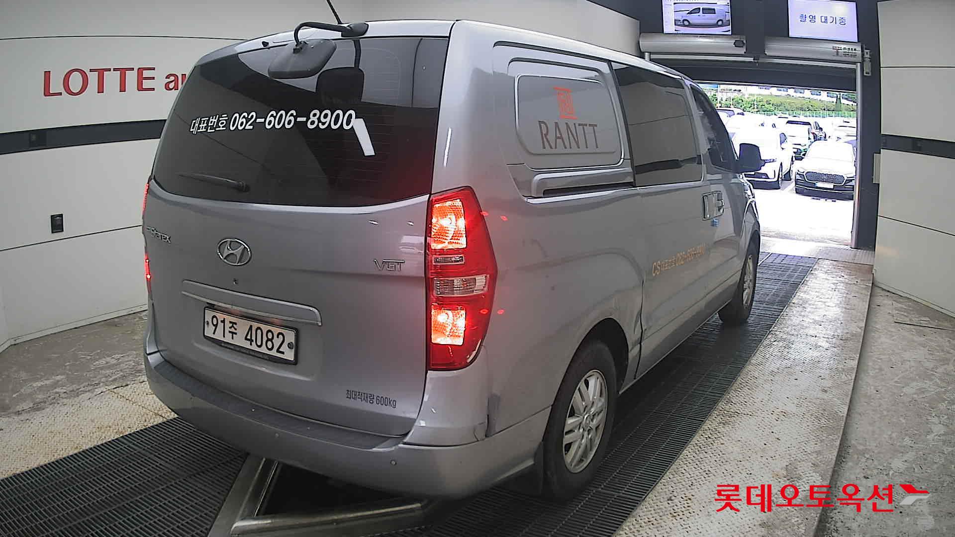 2019 - hyundai grand starex